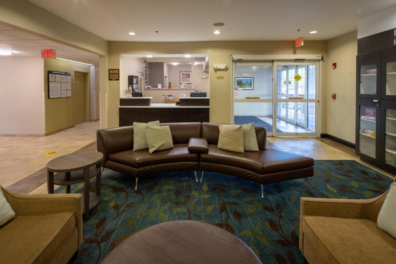Candlewood Suites Windsor Locks By Ihg Exterior photo