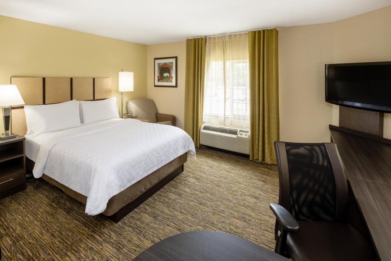 Candlewood Suites Windsor Locks By Ihg Exterior photo